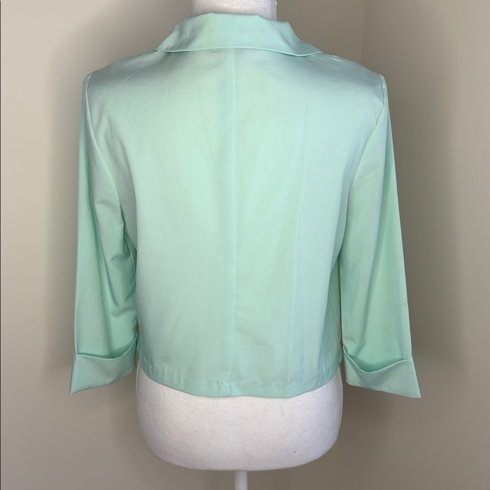 A. Byer Mint Green Open Front Women's Blazer. Medium - Picture 4 of 10